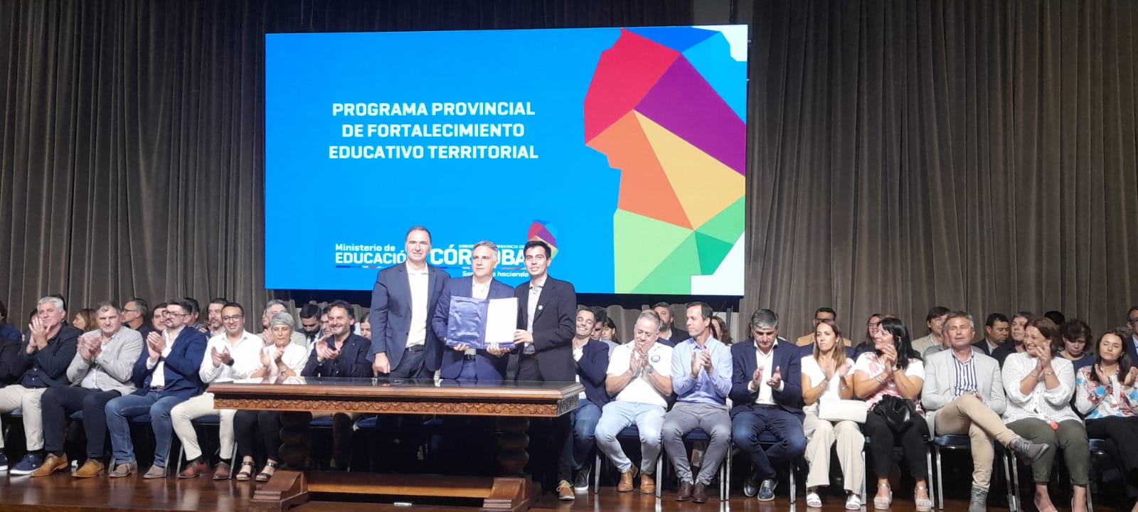 firma convenio educacion
