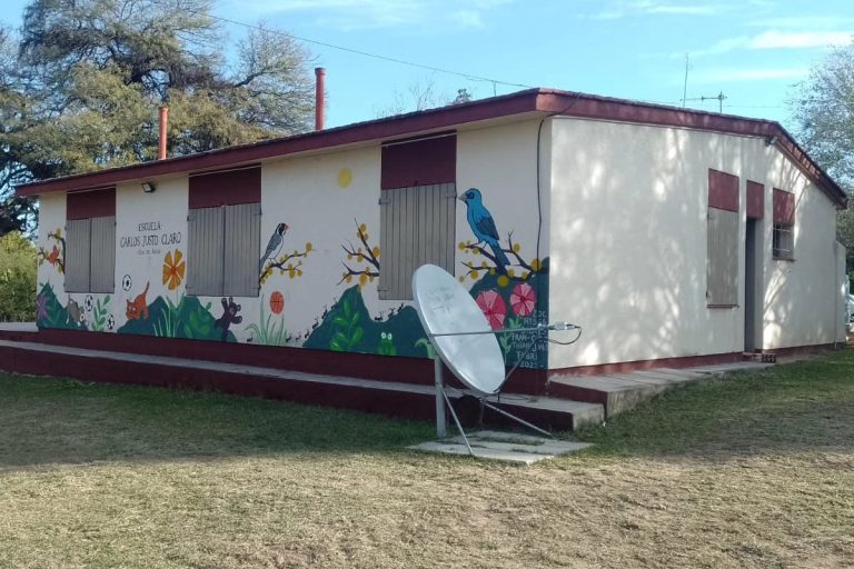 escuela-ojo-de-agua1